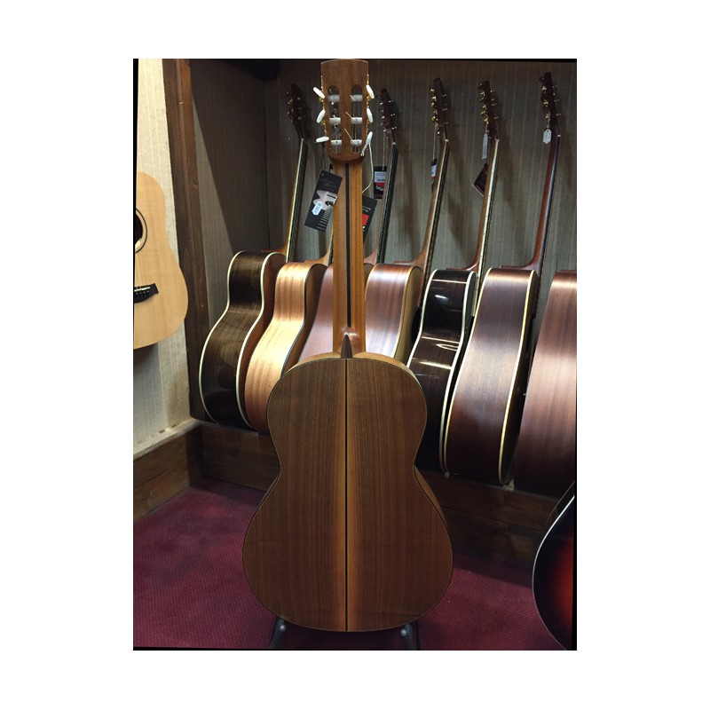 GUITARE BURGUET MEDITERRANEO NOGAL PINO