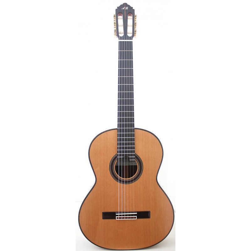 GUITARE BURGUET "LA BURGUET" CEDRE AVEC ETUI 