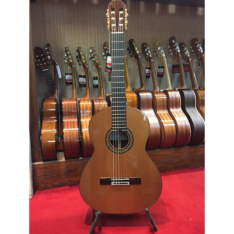 GUITARE BURGUET CLASICA CEDRE 