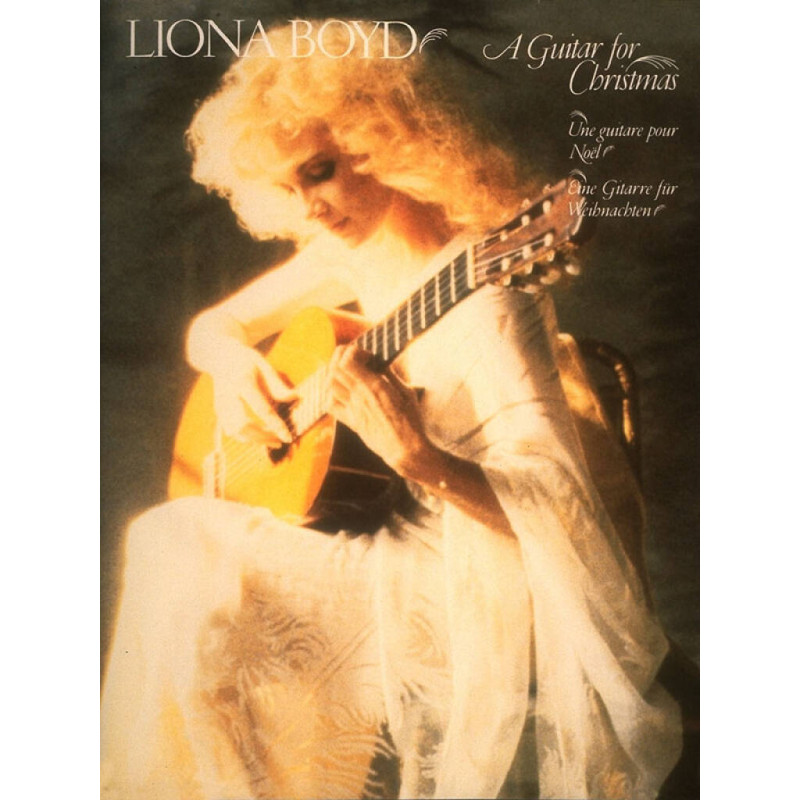 BOYD A GUITAR FOR CHRISTMAS 