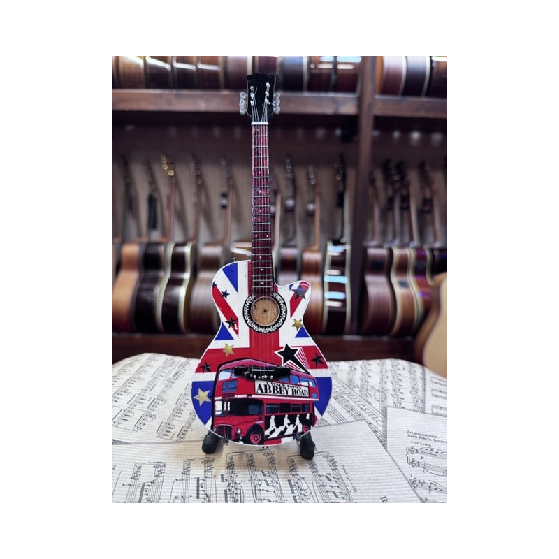 MINIATURE GUITARE BEATLES ABBEY ROAD 27CM 