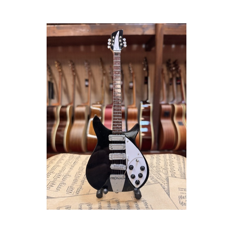 MINIATURE GUITARE J. LENNON 27CM