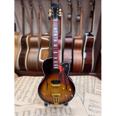 MINIATURE GUITARE JAZZ ELVIS 27CM