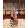 MINIATURE GUITARE BOB DYLAN ACOUSTIQUE 27CM