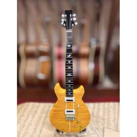 MINIATURE GUITARE CARLOS SANTANA 27CM