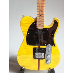 MINIATURE GUITARE PRINCE MADCAT 27CM